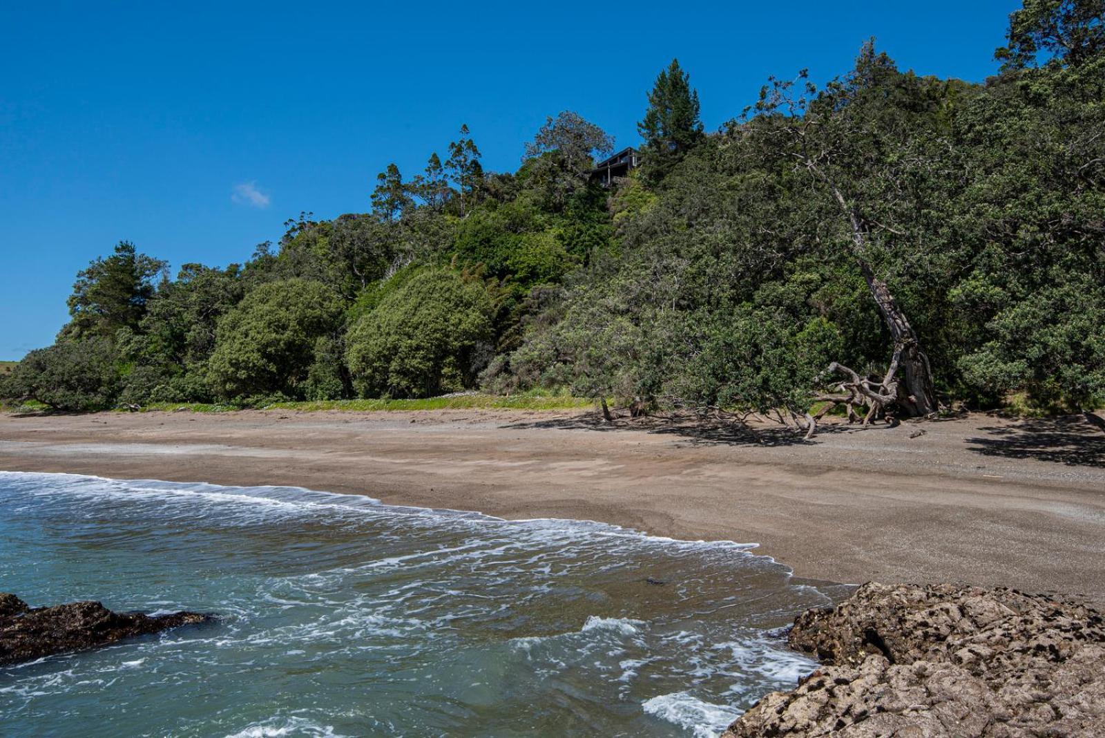 Bayview Beauty - Helena Bay Holiday Home Lyttelton Esterno foto