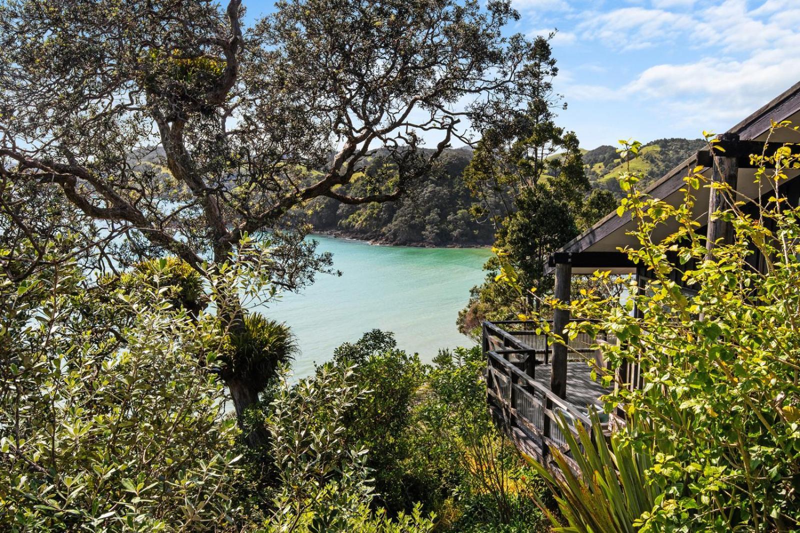 Bayview Beauty - Helena Bay Holiday Home Lyttelton Esterno foto